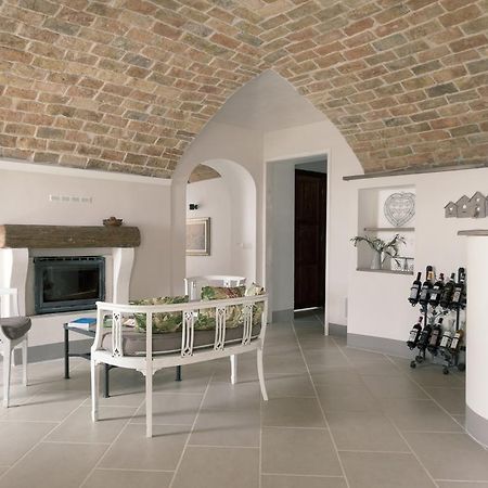 Crealto Vila Alfiano Natta Exterior foto